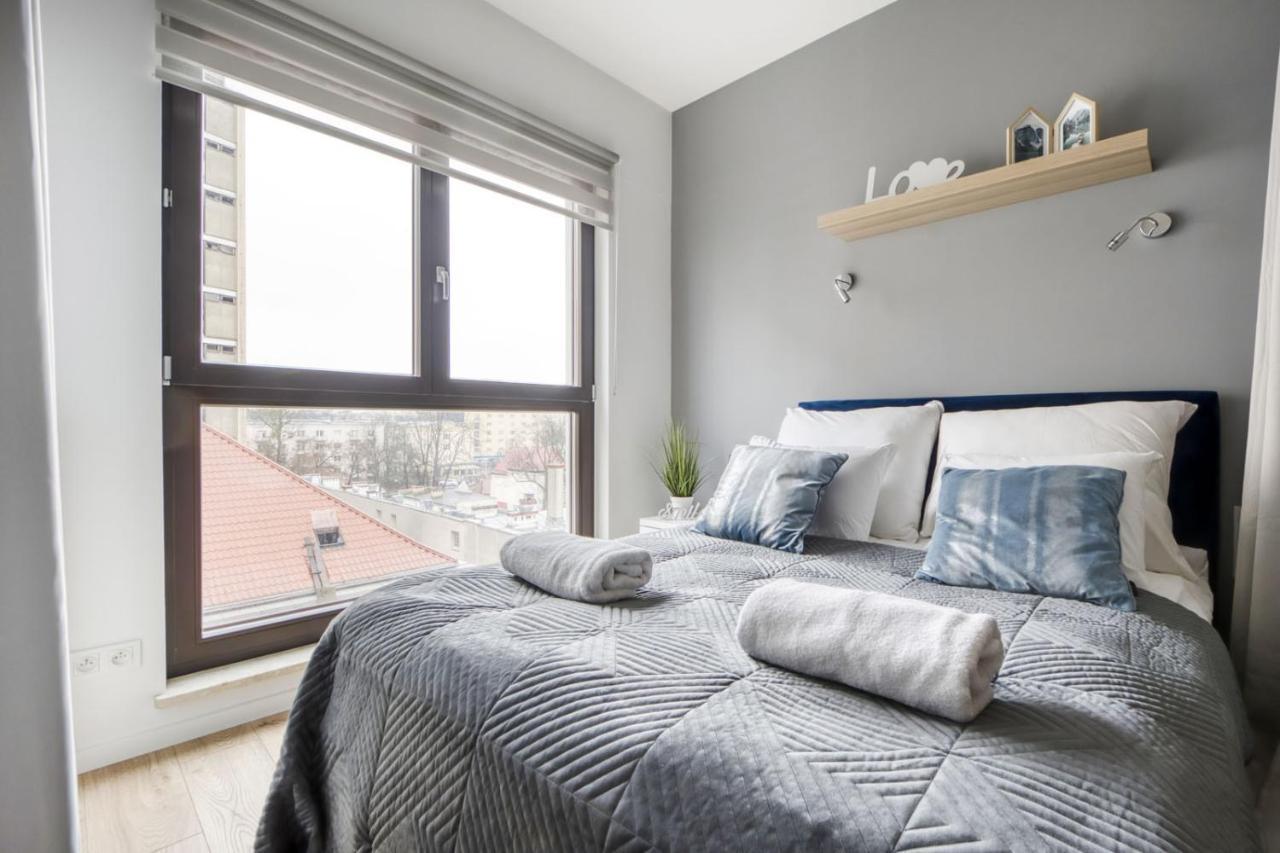 Warsaw Night Apartments Metro Plocka Exterior photo