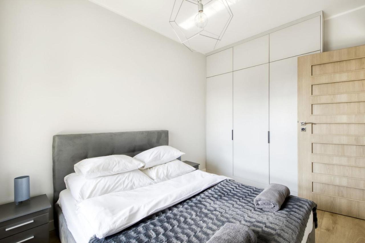 Warsaw Night Apartments Metro Plocka Exterior photo
